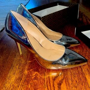 Silver metallic pumps size 11